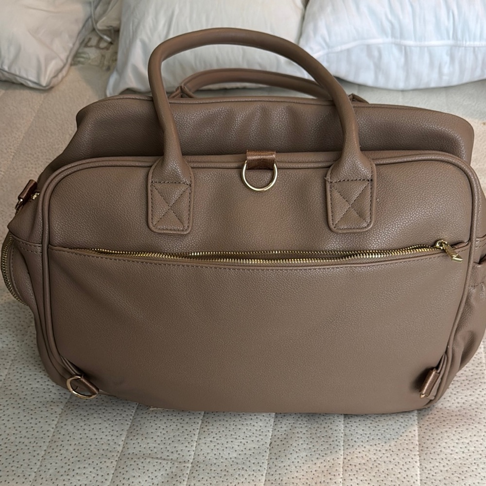 Women’s pumping  Tan Leather Bag
